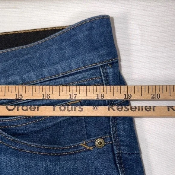 Democracy Ab Solution Blue Distressed Skinny Crop Jeans Released Hem Womens 12 - Picture 6 of 7